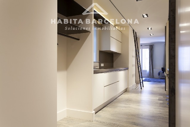 10. 13 Córcega